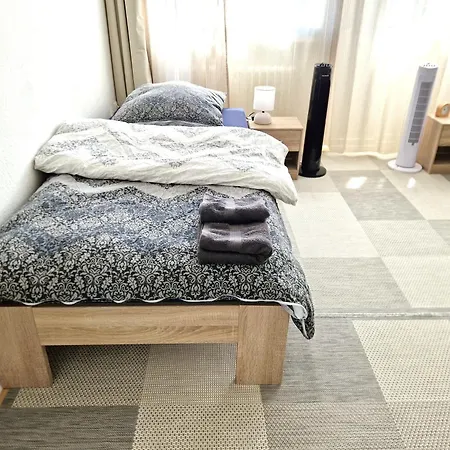 Optimus Rooms - Modern Apartment With Private Garage And U79 To Duesseldorf Fair