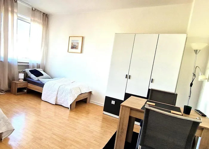 Apartment Messezimmer Duesseldorf - Essen - Work And Travel - Free Parking And Wifi *